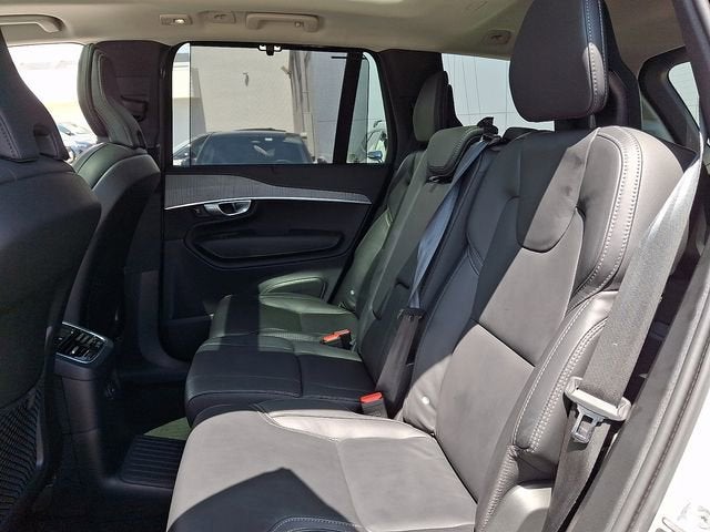 2024 Volvo XC90 Recharge Plug-In Hyb Ultimate Bright Theme