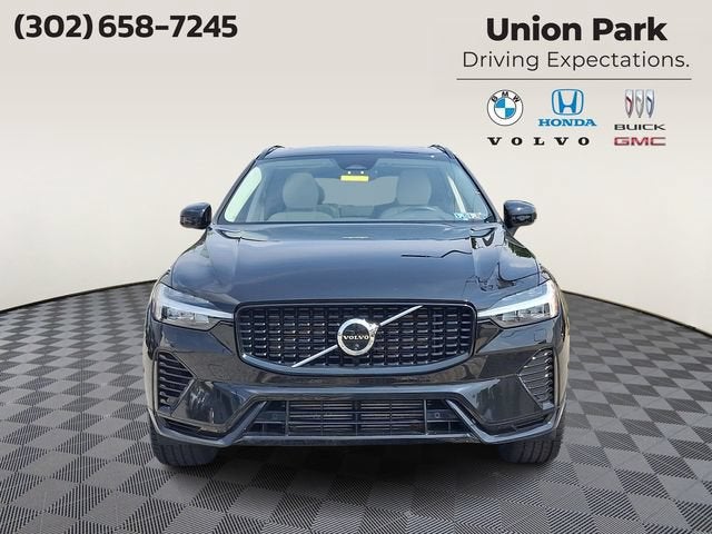 2024 Volvo XC60 Recharge Plug-In Hybrid T8 Plus Dark Theme