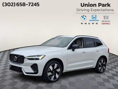 2024 Volvo XC60 Recharge Plug-In Hybrid T8 Plus Dark Theme