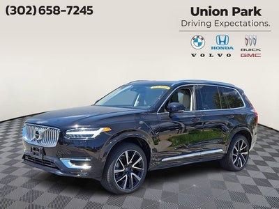 2023 Volvo XC90 B5 Plus