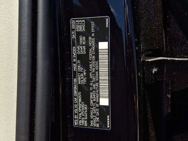 2023 Volvo XC90 B5 Plus