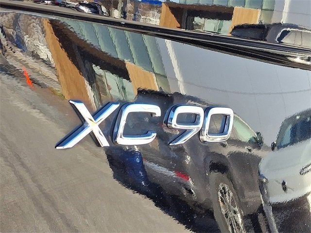 2023 Volvo XC90 Plus