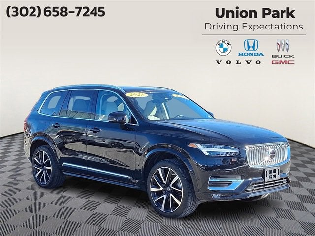 2023 Volvo XC90 Plus
