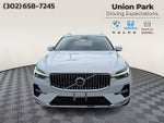 2023 Volvo XC60 B5 Ultimate Bright Theme