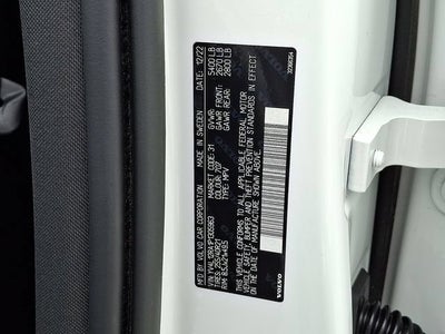 2023 Volvo XC60 B5 Ultimate Bright Theme