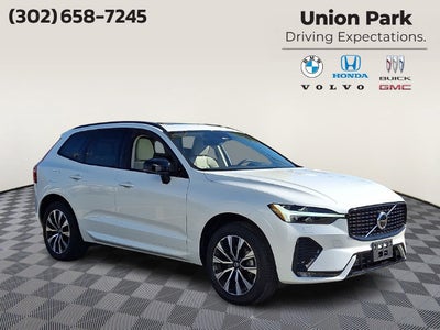 2024 Volvo XC60 Core Dark Theme
