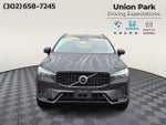 2024 Volvo XC60 Core Dark Theme