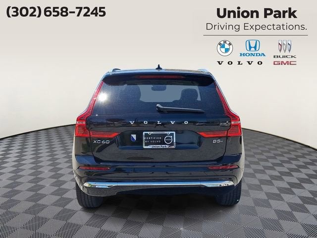 2023 Volvo XC60 Plus Bright Theme