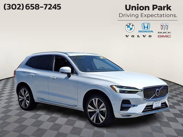 2023 Volvo XC60 Plus Bright Theme