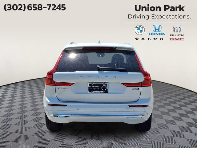 2023 Volvo XC60 Plus Bright Theme