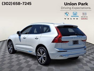 2023 Volvo XC60 Plus Bright Theme