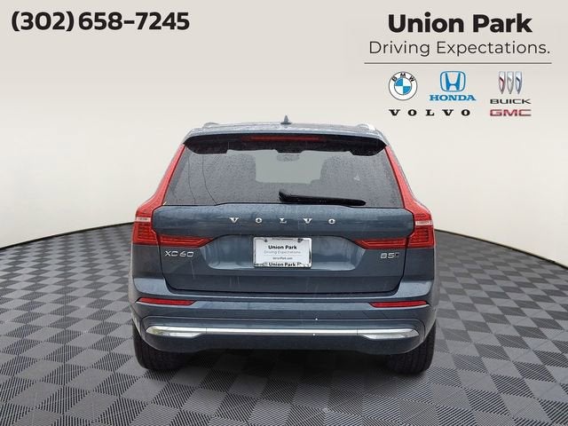 2023 Volvo XC60 Plus Bright Theme