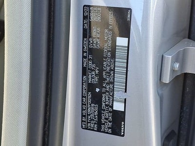 2023 Volvo XC60 Plus Bright Theme