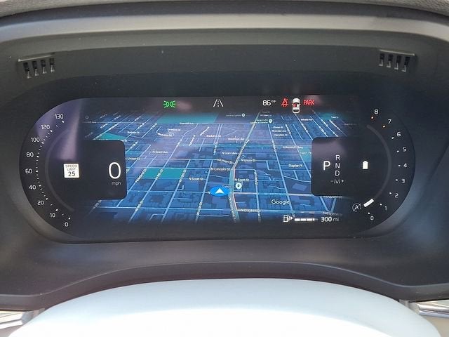 2023 Volvo XC60 Plus Dark Theme