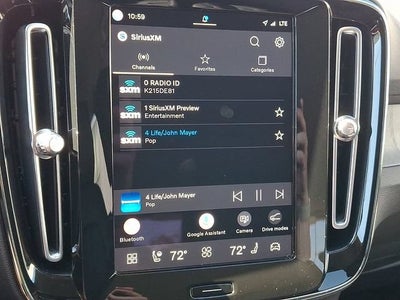 2023 Volvo XC40 B5 Core