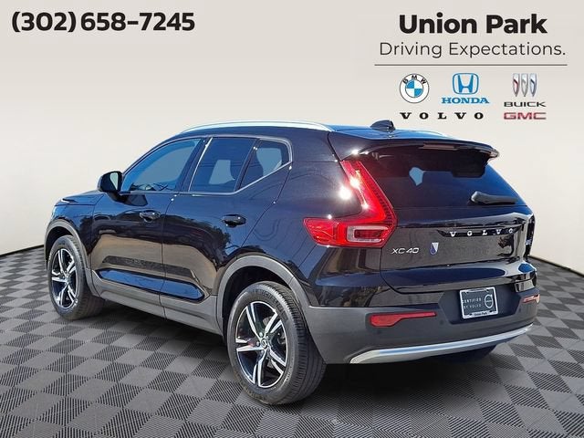 2023 Volvo XC40 B5 Core